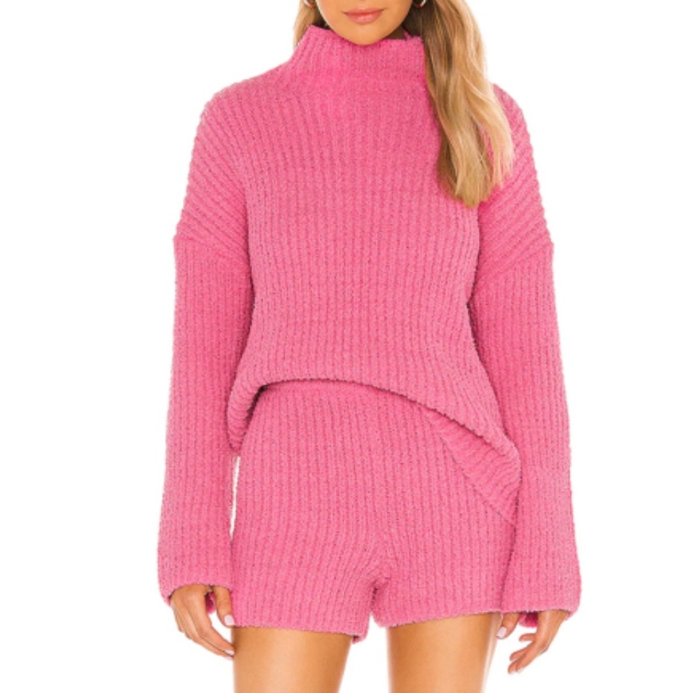 One Grey Day X REVOLVE Clyde Pullover in Pink. - size S